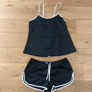 NWT Ekouaer satin pajamas